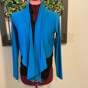 Pretty blue cropped open sweater